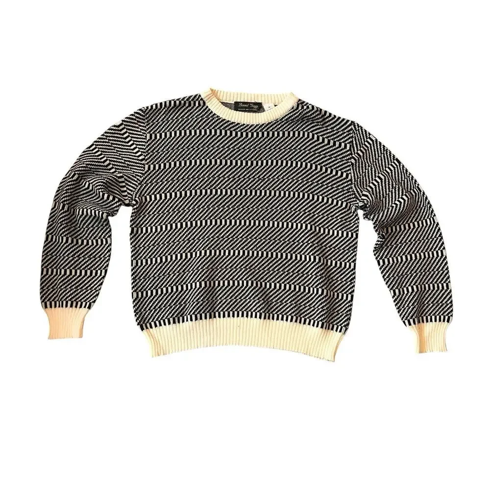Vintage 80s Geometric Stripe Boxy Knit Sweater Black White Size XL